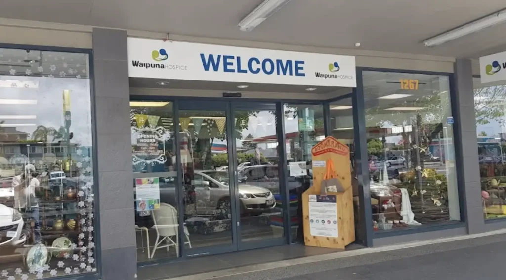 Entrance to Waipuna Hospice Charity Shop